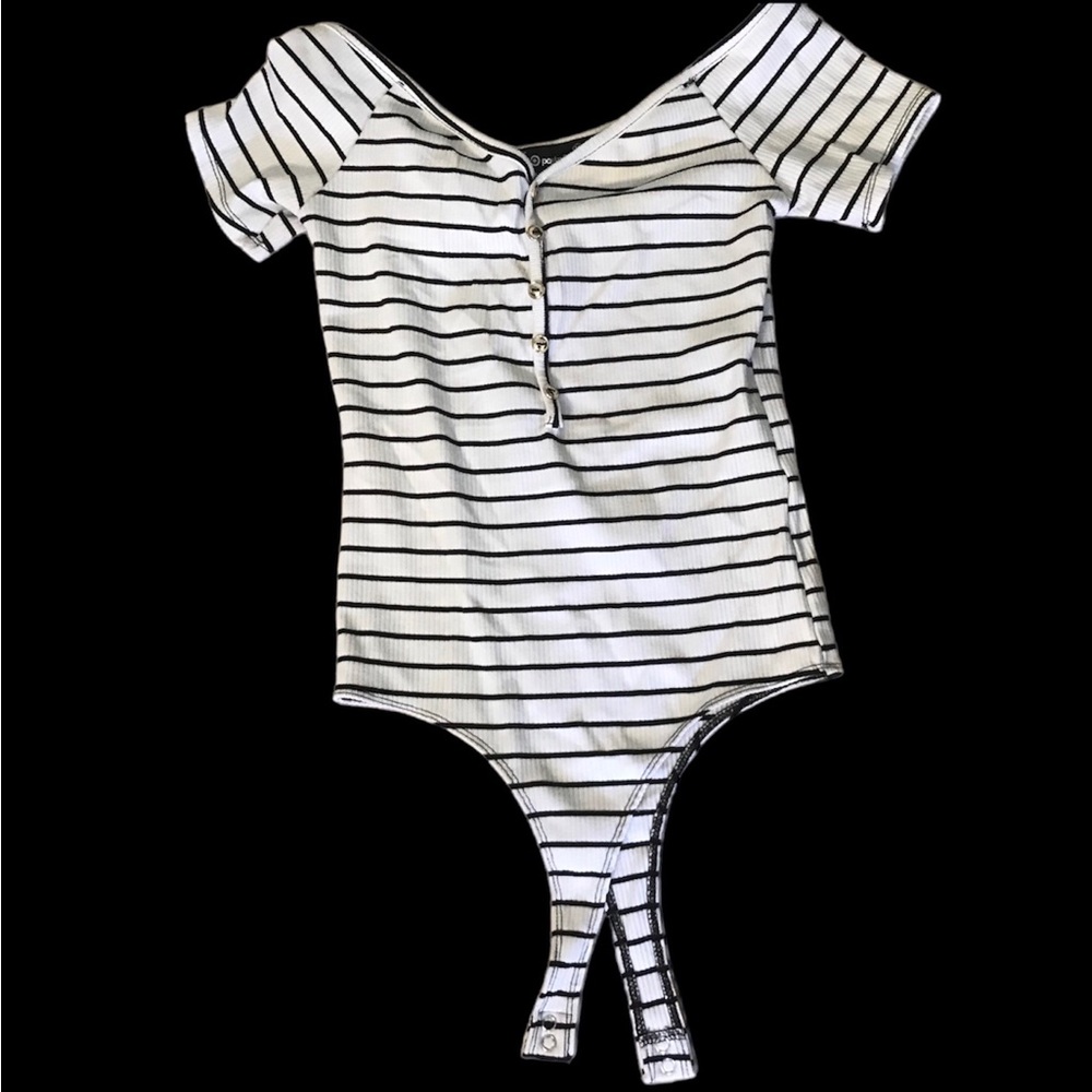 Striped Acubi bodysuit Size M